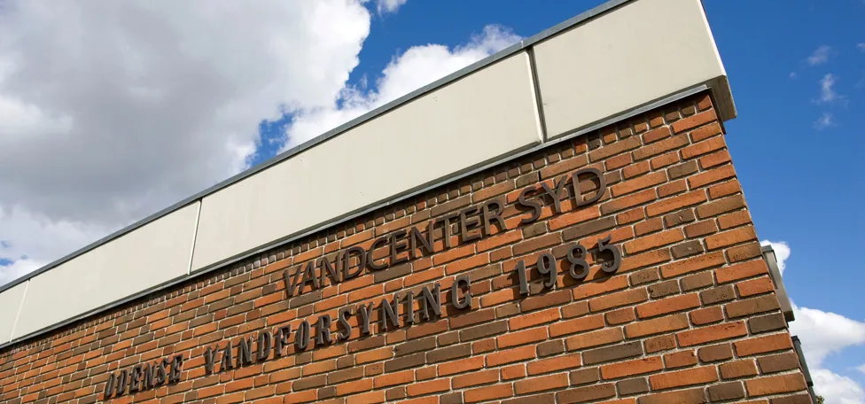 The picture is showing a building where VCS Denmark is mentioned.